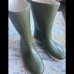 Sperry topsider rain boot